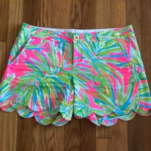 Lilly Pulitzer scalloped shorts
